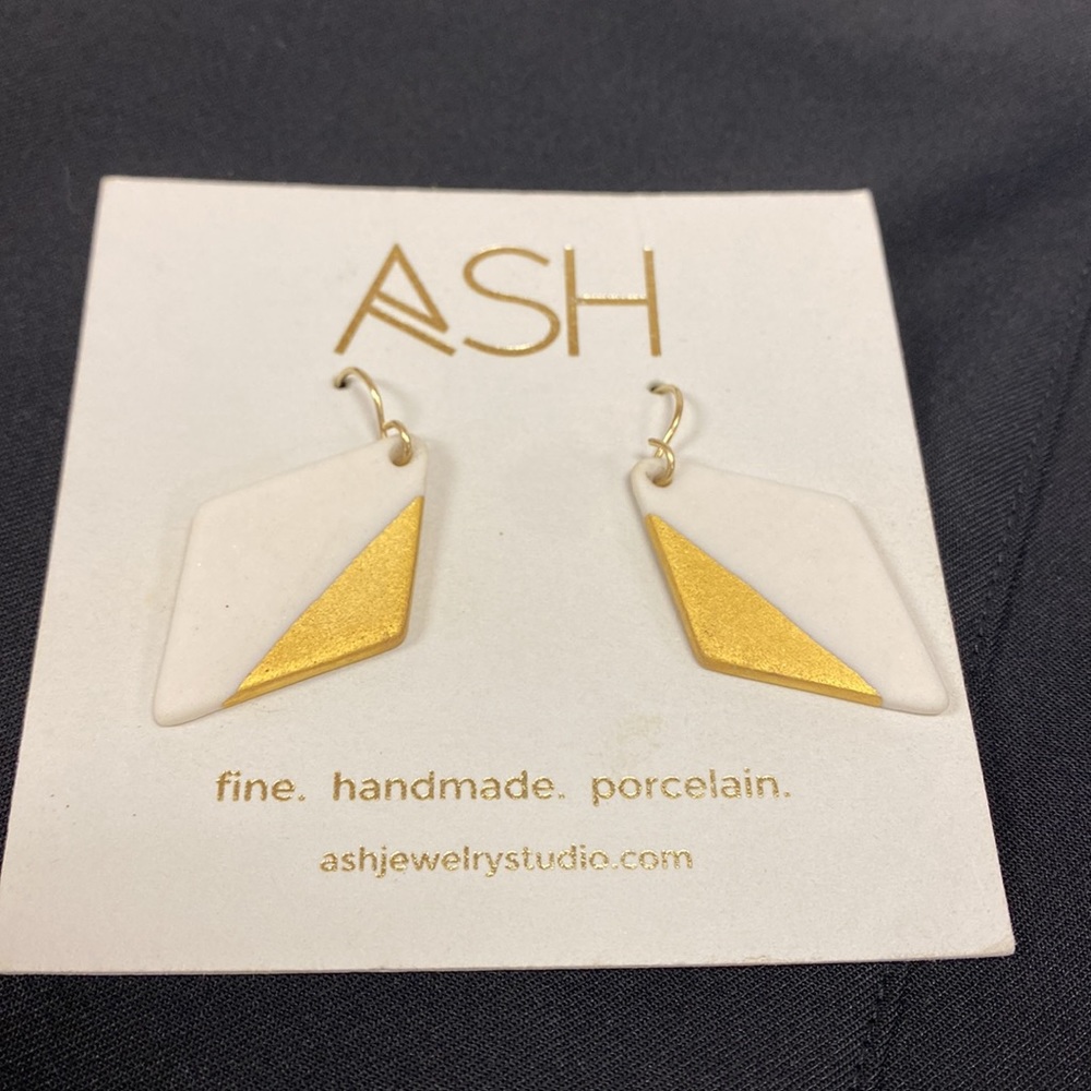 Gorgeous handmade diamond drop porcelain with 14k gold fill by Ash jewelry.